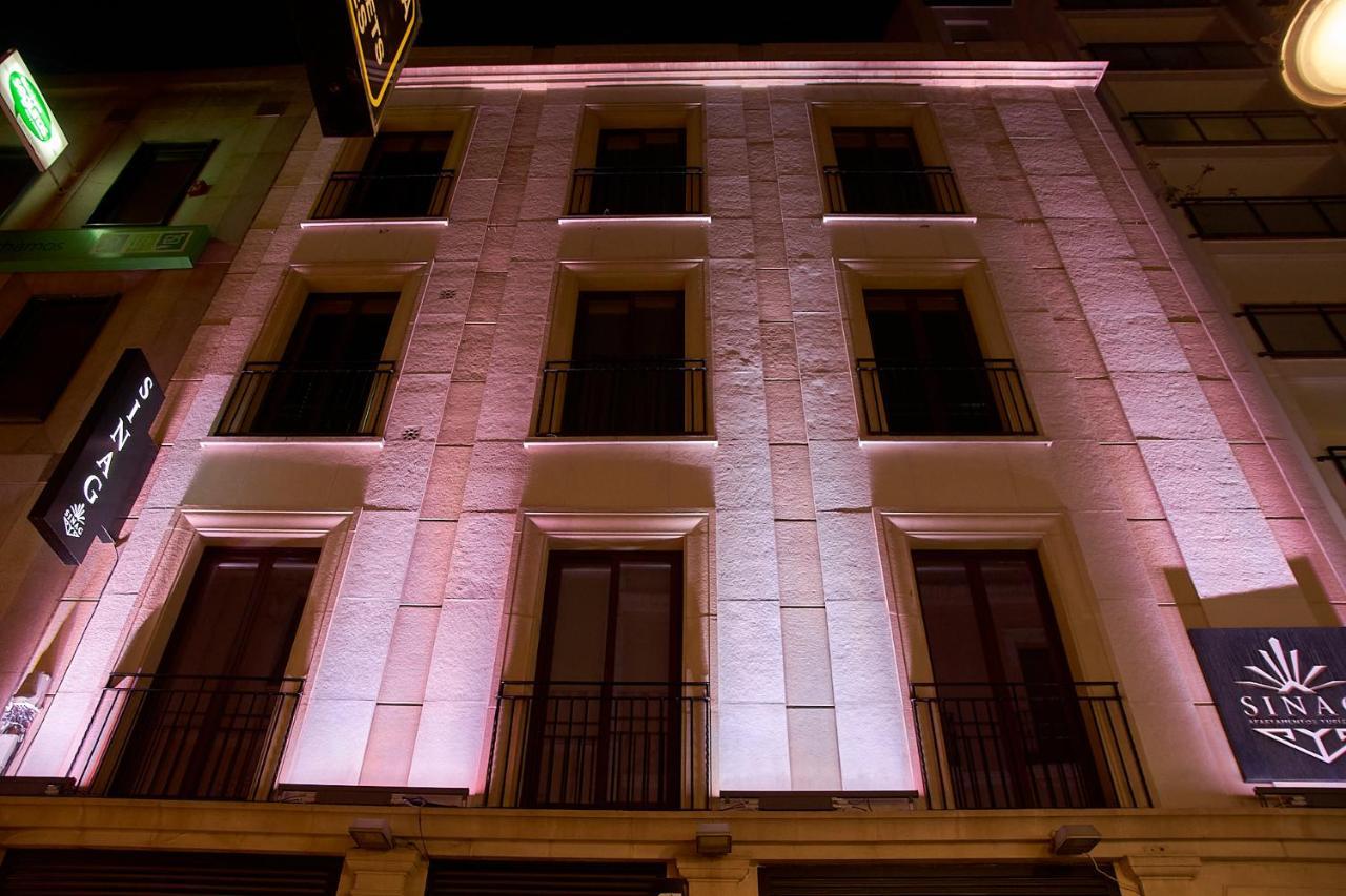 Apartamentos Turisticos Sinag Cordoba Luaran gambar
